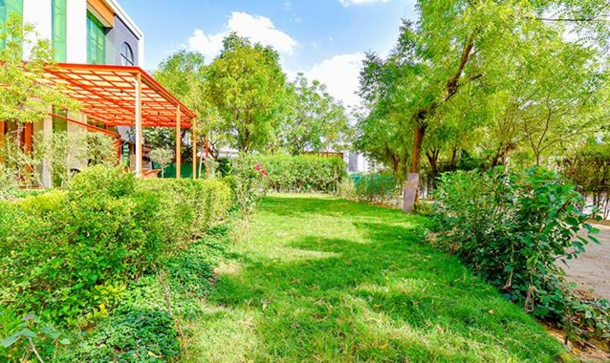 Fabhotel Siddharth Corporate - Vavol, Gandhinagar Buitenkant foto