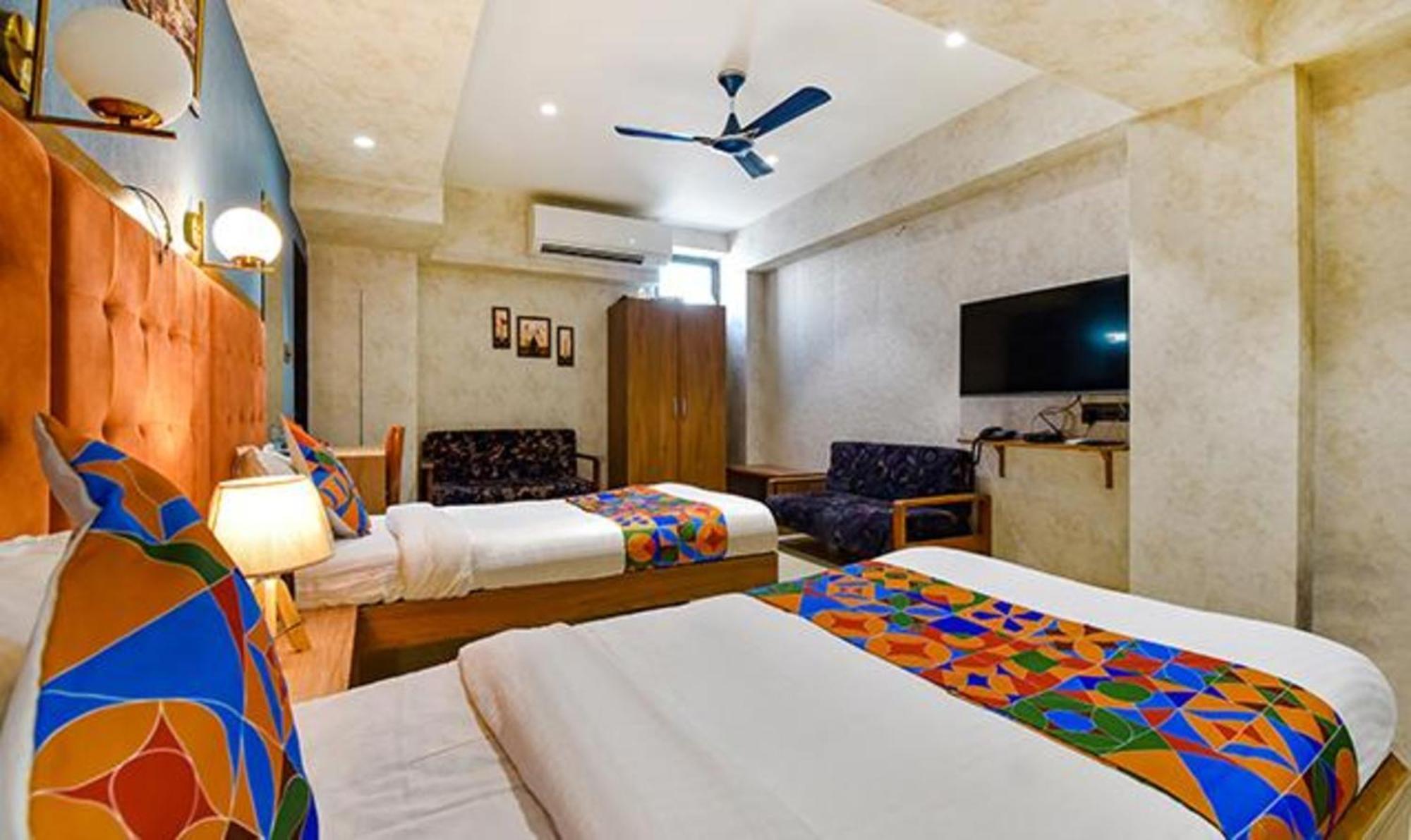 Fabhotel Siddharth Corporate - Vavol, Gandhinagar Buitenkant foto